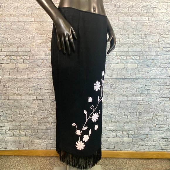 Dressbarn Floral Skirt - Picture 4 of 8